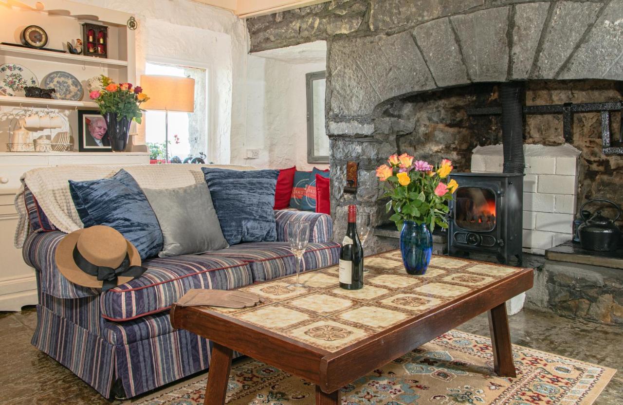 1844 Seascape Cottage Is Located On The Wild Atlantic Way Fanore Exterior foto